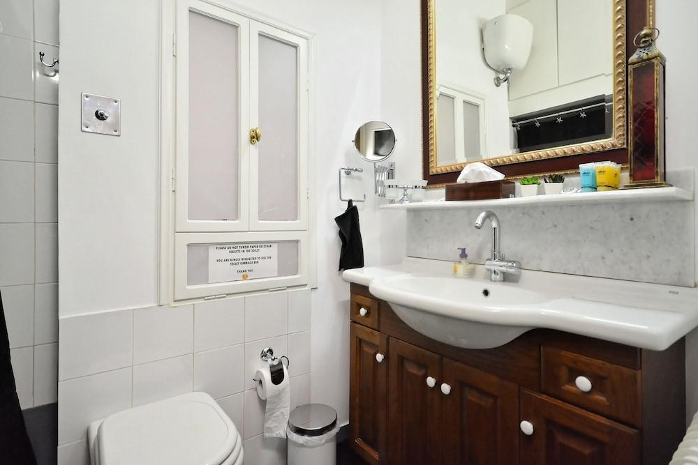 Plaka Elegant Apartment Athen Eksteriør billede